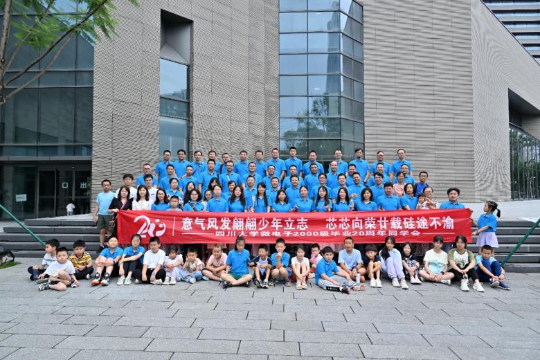 1722421625396936.jpg 1722421625396936.jpg